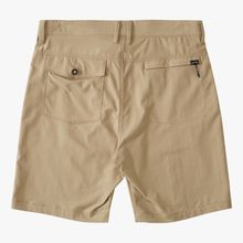 Short Para Hombre  Surftrek Journey Beige Billabong